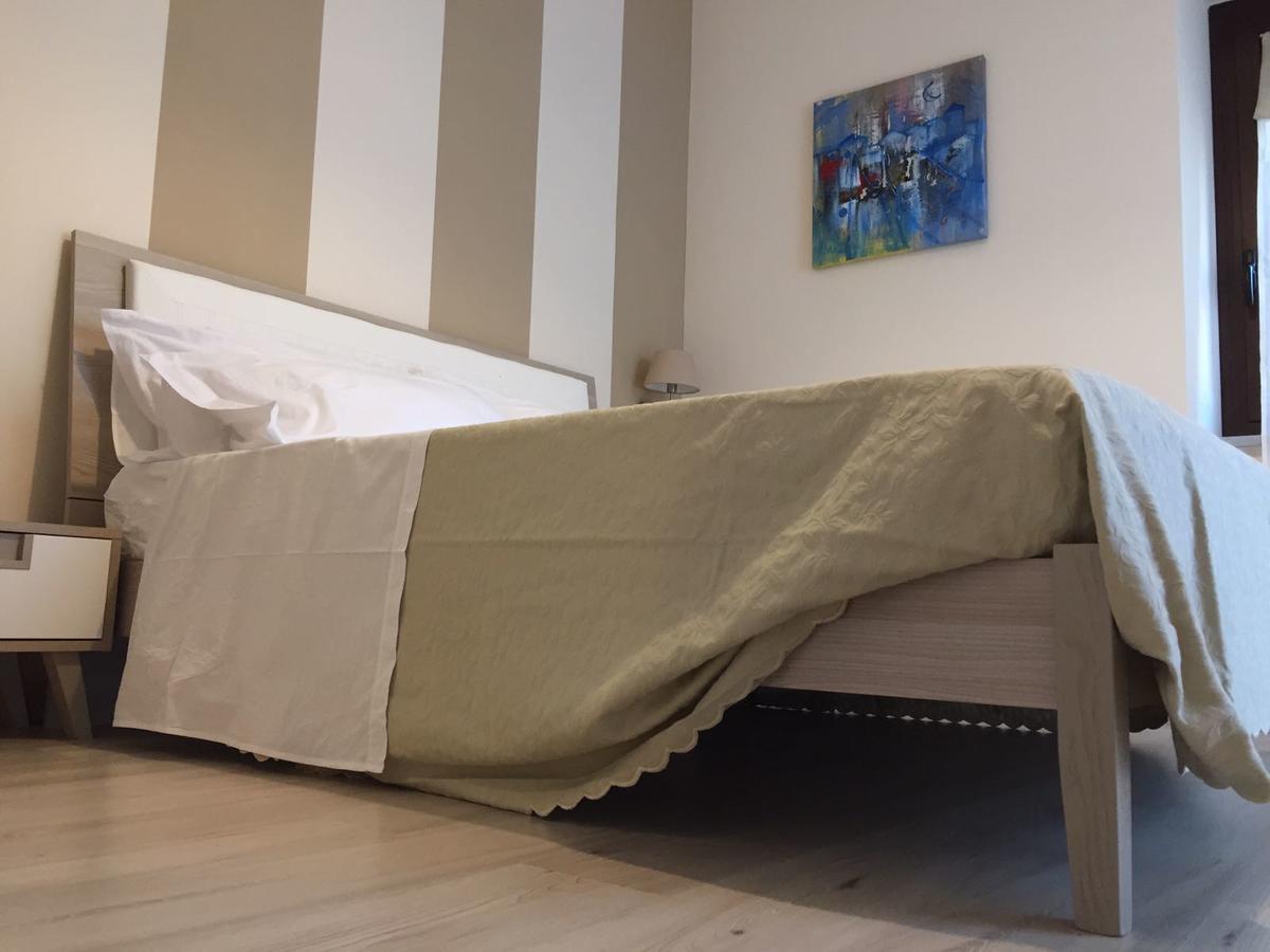 Bed and Breakfast Donna Melina Mileto Екстер'єр фото