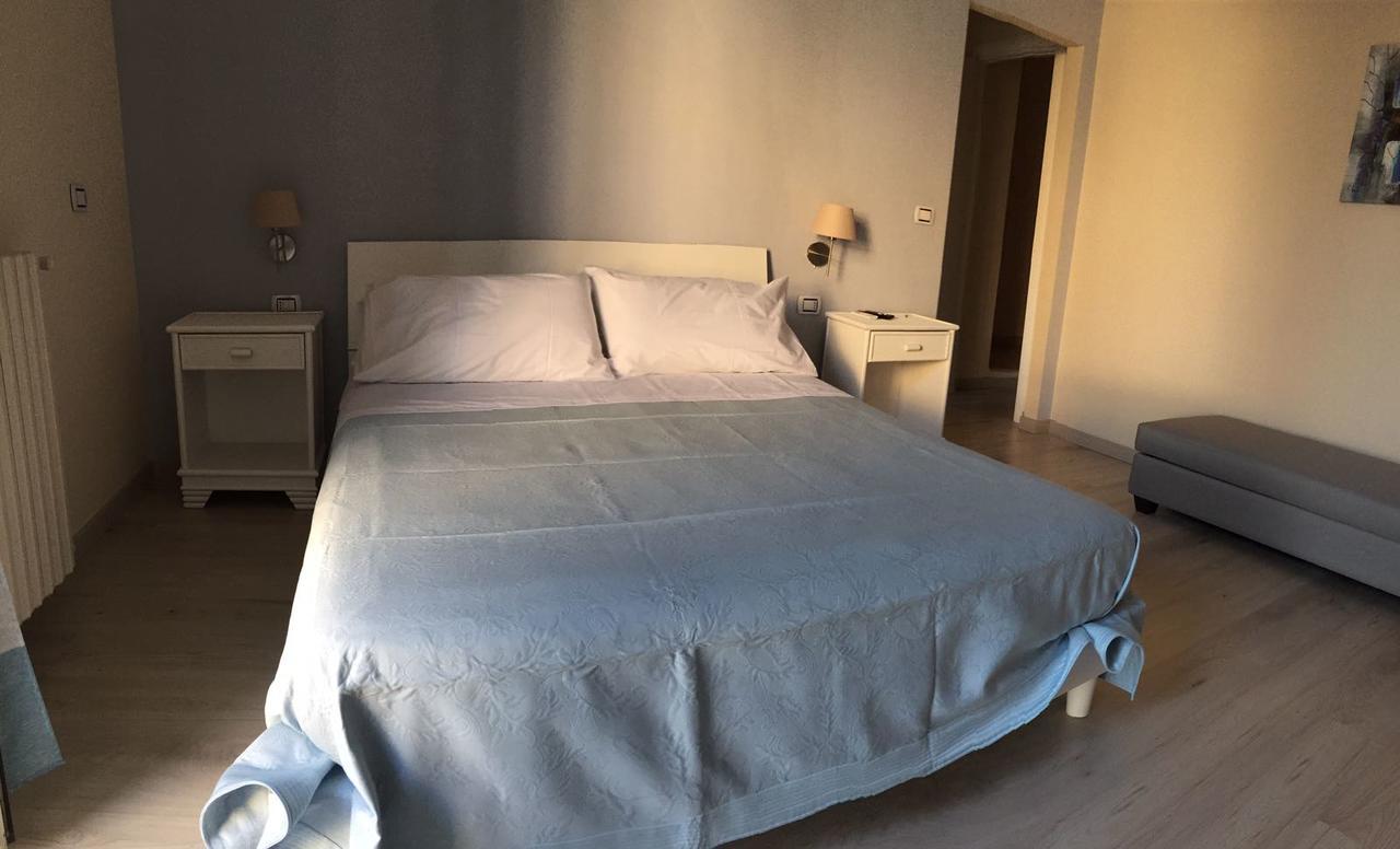 Bed and Breakfast Donna Melina Mileto Екстер'єр фото